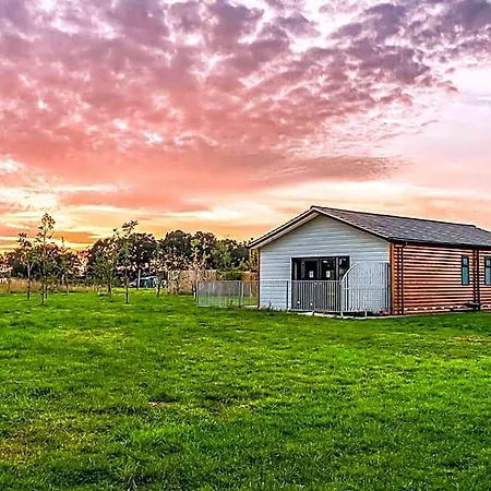 Flaxton Meadows Luxury Pickering