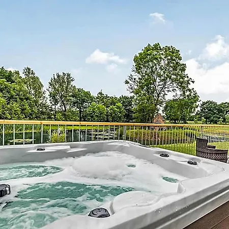 Hotel Flaxton Meadows Luxury *
