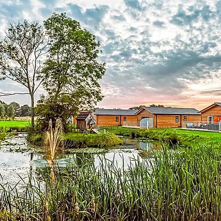 Flaxton Meadows Luxury Pickering