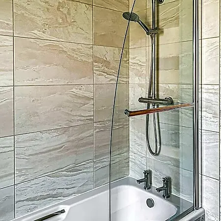 Flaxton Meadows Luxury Hotel