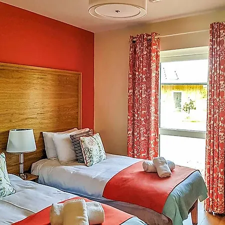 Flaxton Meadows Luxury Hotel *