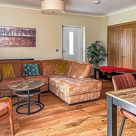 Flaxton Meadows Luxury * Pickering
