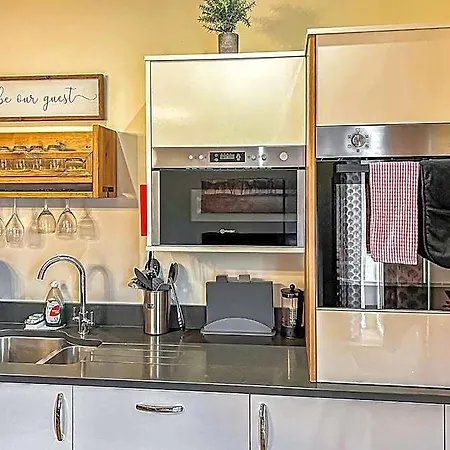 Flaxton Meadows Luxury *