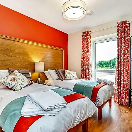 Flaxton Meadows Luxury Hotel