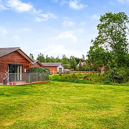 Flaxton Meadows Luxury * Pickering