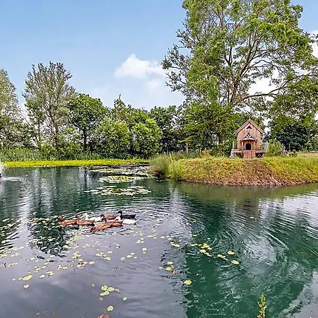 Flaxton Meadows Luxury Pickering