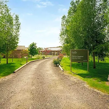 Flaxton Meadows Luxury Pickering